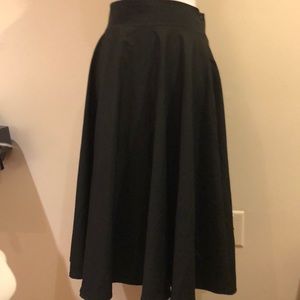 Choles Black Skirt Size Large